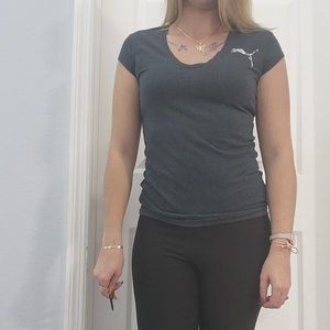 PUMA T-Shirt Gray Women's Size SMALL